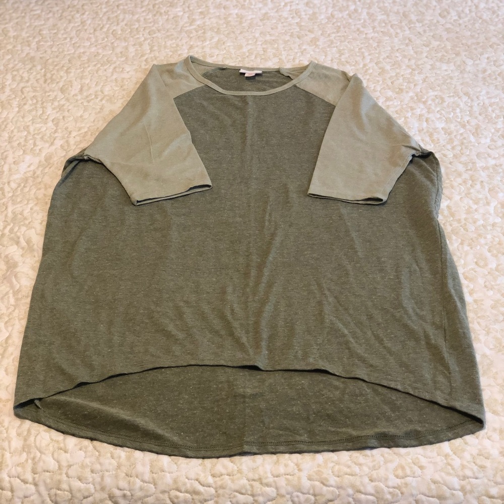 LuLaRoe Classic T